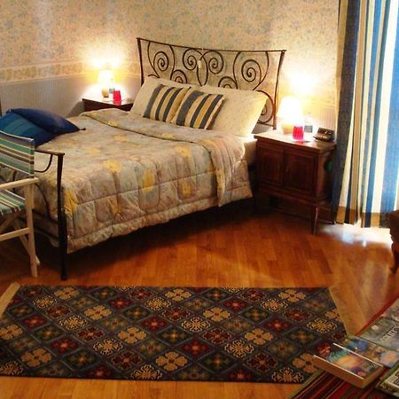 Il Melograno Bed & Breakfast บอร์โก ซานดาลมัซโซ ห้อง รูปภาพ